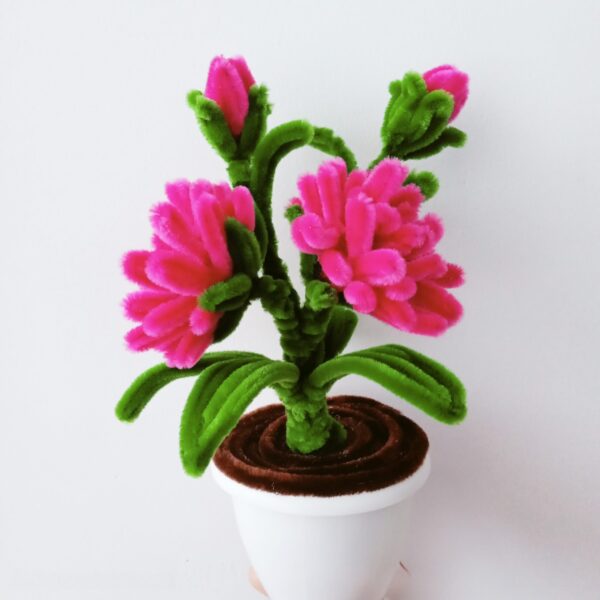 Hand Made Carnation Flower Vase